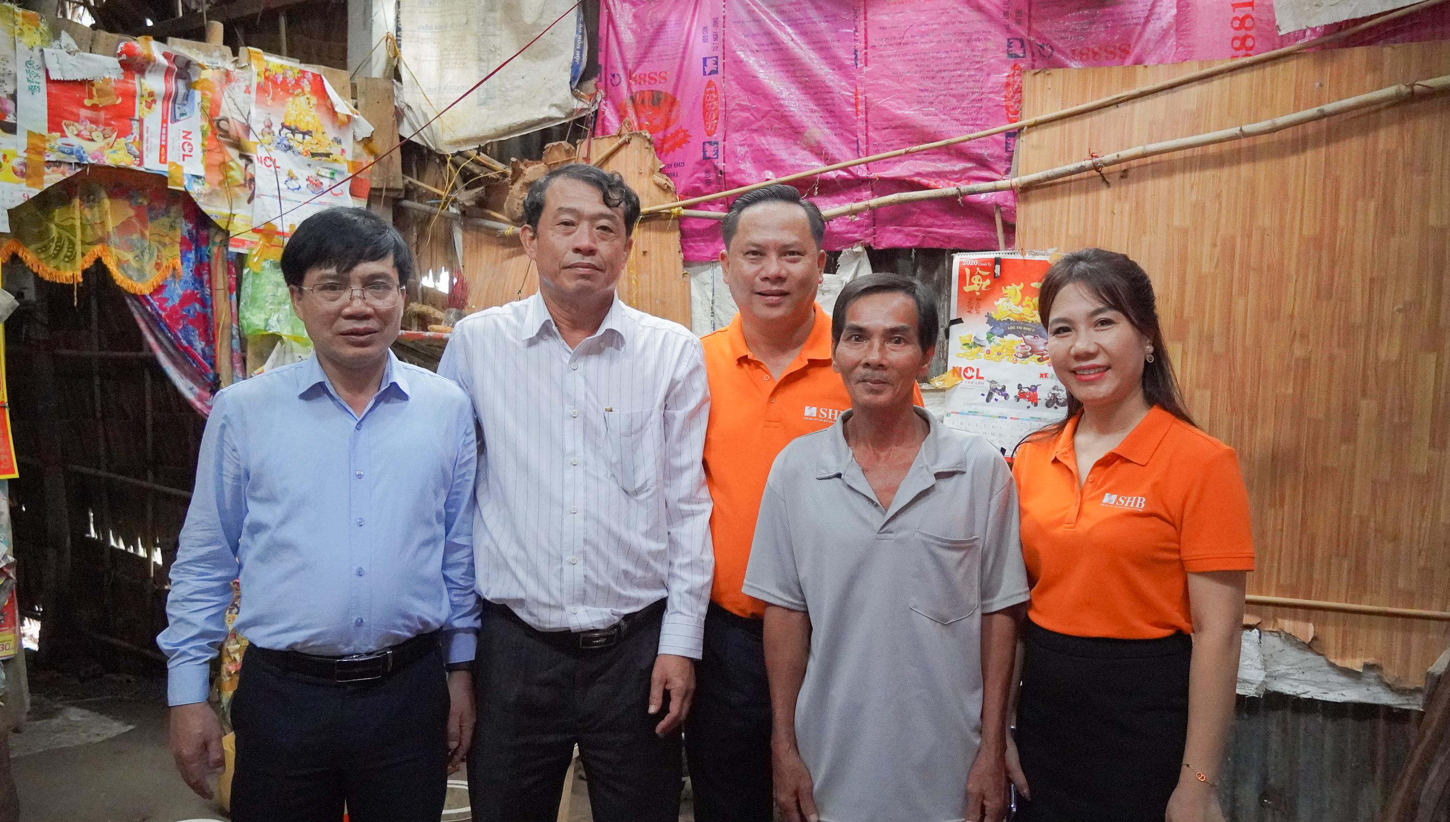 Giải Mã Giấc Mơ Thấy Lội Nước Mênh Mông